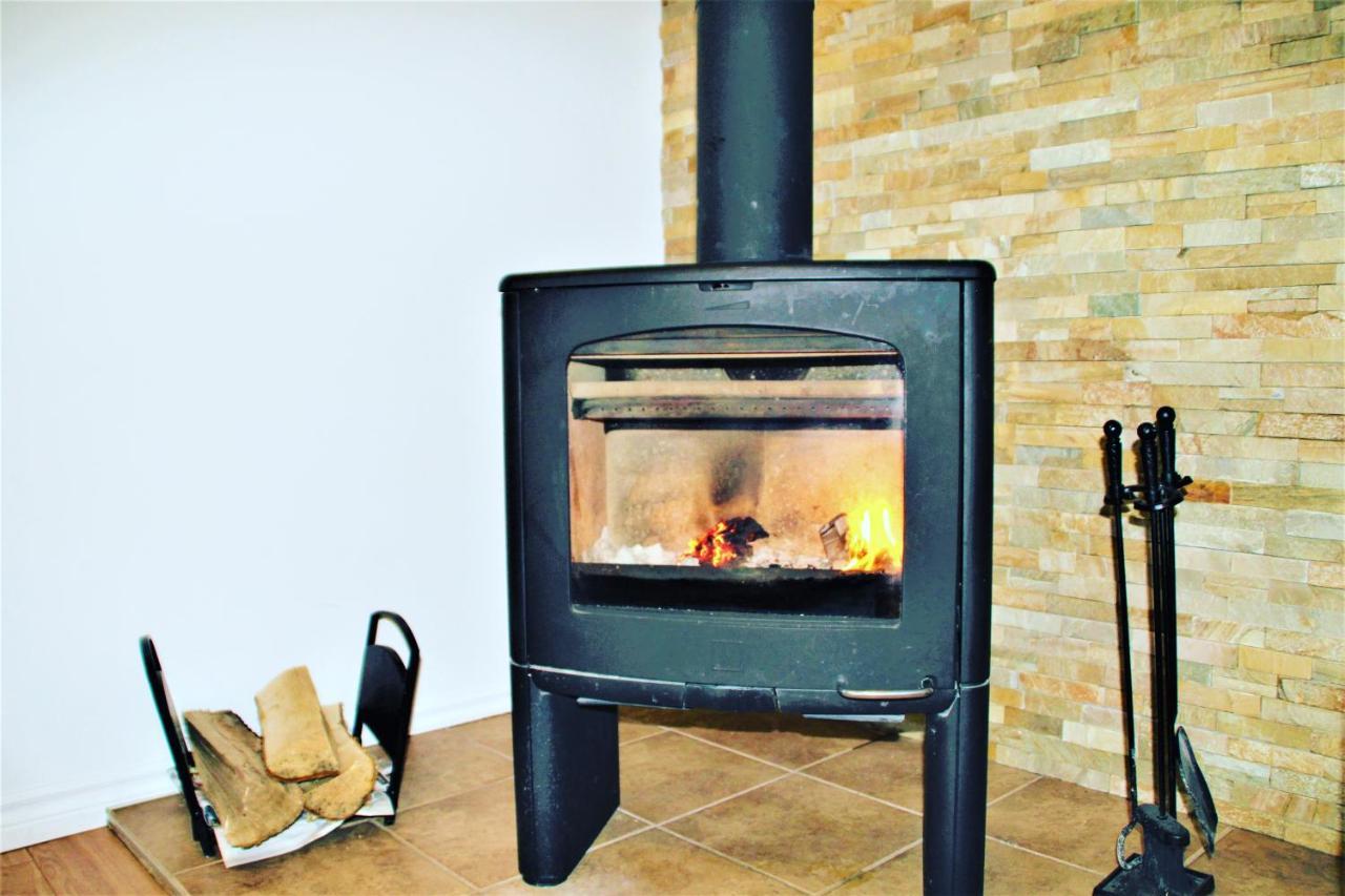 Maison Accueillante - Spa, Fleuve Et Montagnes! Petite-Riviere-Saint-Francois Exteriör bild